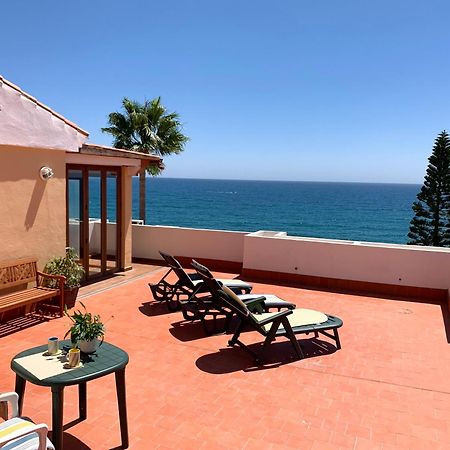 Penthouse On The Beachfront Естепона Екстериор снимка